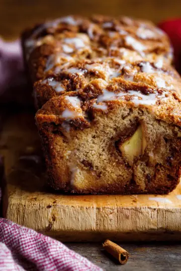 Apple Cinnamon Bread
