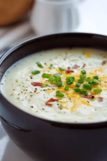 Easy Potato Soup Recipe (in 30 minutes!)