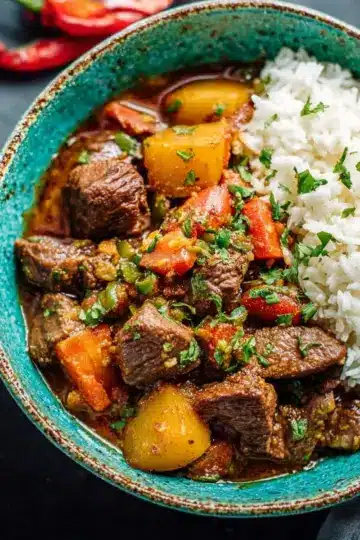 Carne Guisada (Latin Beef Stew)