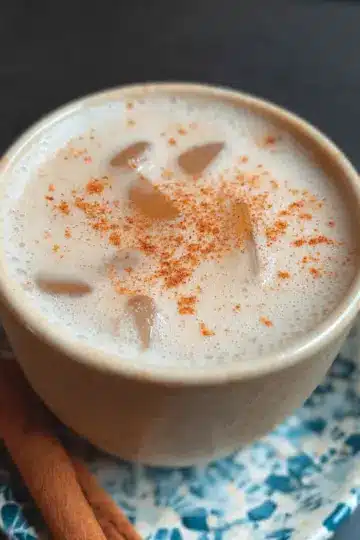 Homemade Vanilla Cinnamon Milk Tea – Sip & Relax! (Hot or Iced)