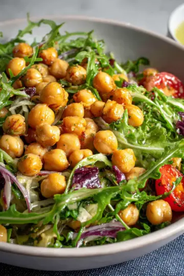 Chickpea Arugula Salad