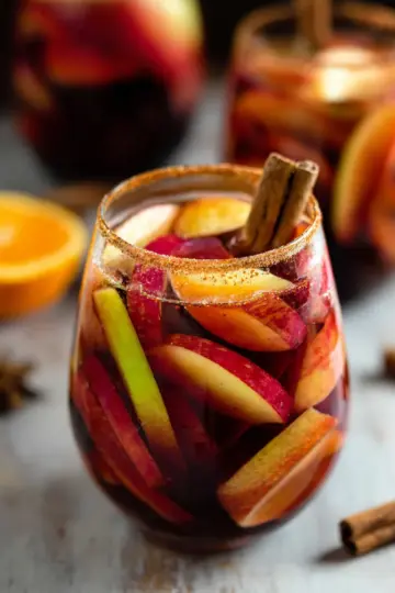 Cinnamon Apple Cider Sangria