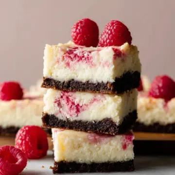 White Chocolate Raspberry Cheesecake Bars