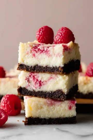 White Chocolate Raspberry Cheesecake Bars