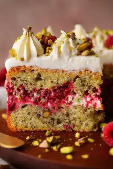 Raspberry Pistachio Cake