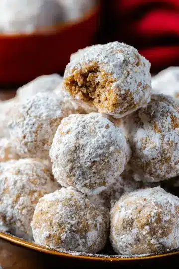 Gingerbread Snowballs