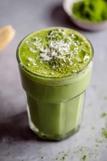 Best Easy Matcha Smoothie