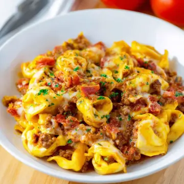 Crockpot Bacon Cheeseburger Tortellini